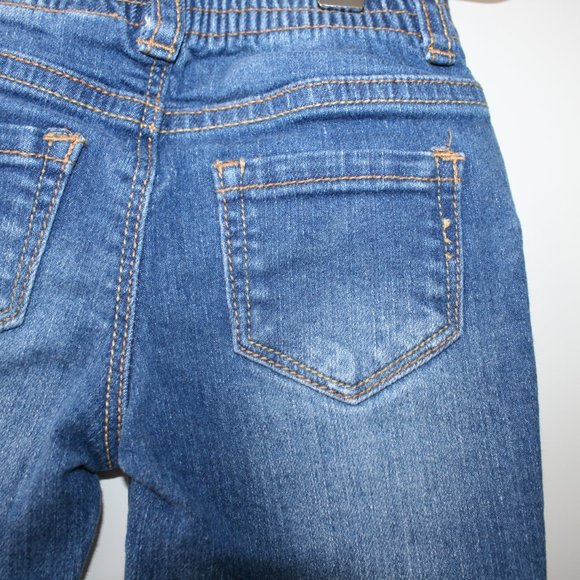 4/$20 OshKosh baby girl distressed jeans 12 months - Picture 9 of 11
